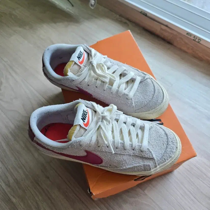 [BUNJANG] Nike Athletic Shoes / 나이키 운동화 230