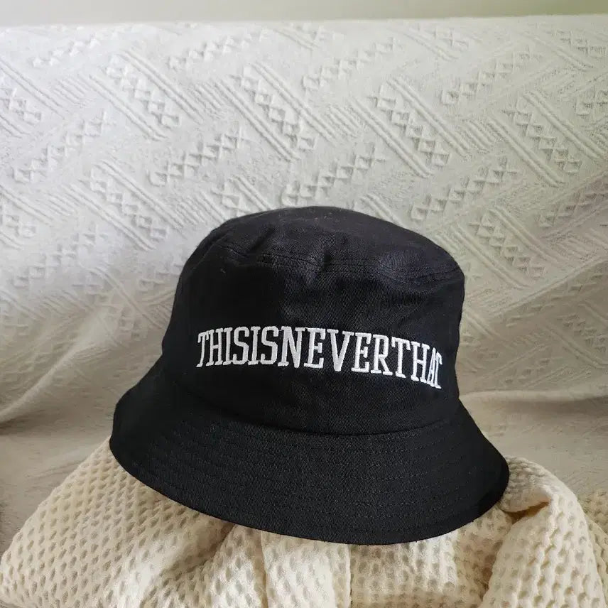 [BUNJANG] thisisneverthat Logo Bucket Hat / 디스이즈네버댓 로고 버킷햇