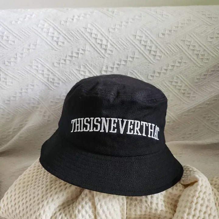 [BUNJANG] thisisneverthat Logo Bucket Hat / 디스이즈네버댓 로고 버킷햇