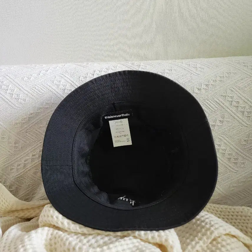 [BUNJANG] thisisneverthat Logo Bucket Hat / 디스이즈네버댓 로고 버킷햇