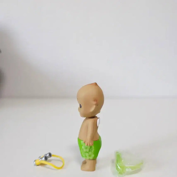 [BUNJANG] Sonny Angel Summer Beach Accessory Set (Figure + Goggles + Telescope) / 단순개봉>소니엔젤  썸머/소니엔젤 정품 악세사리(피규어+고글+망원경)