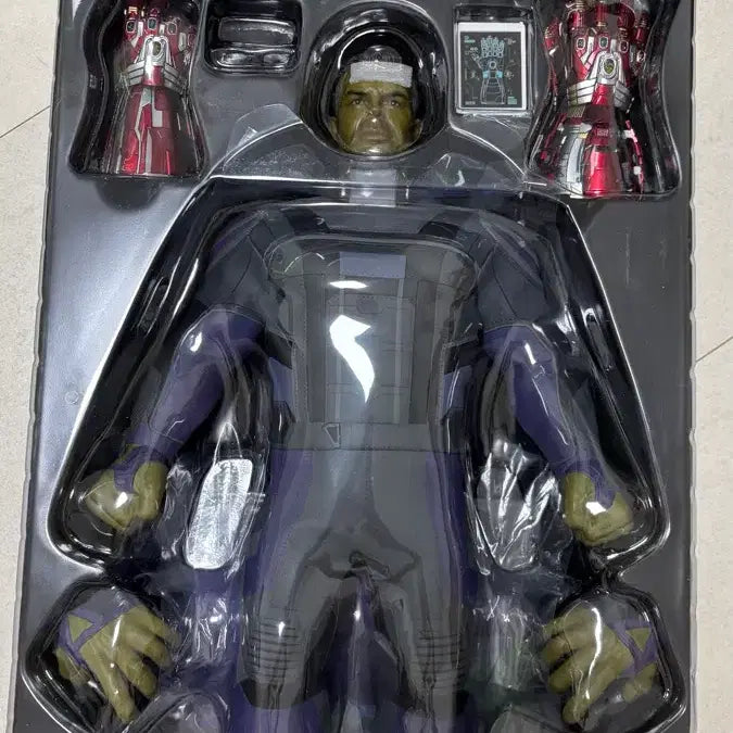 [BUNJANG] Hot Toys Endgame Hulk / 핫토이 엔드게임 헐크