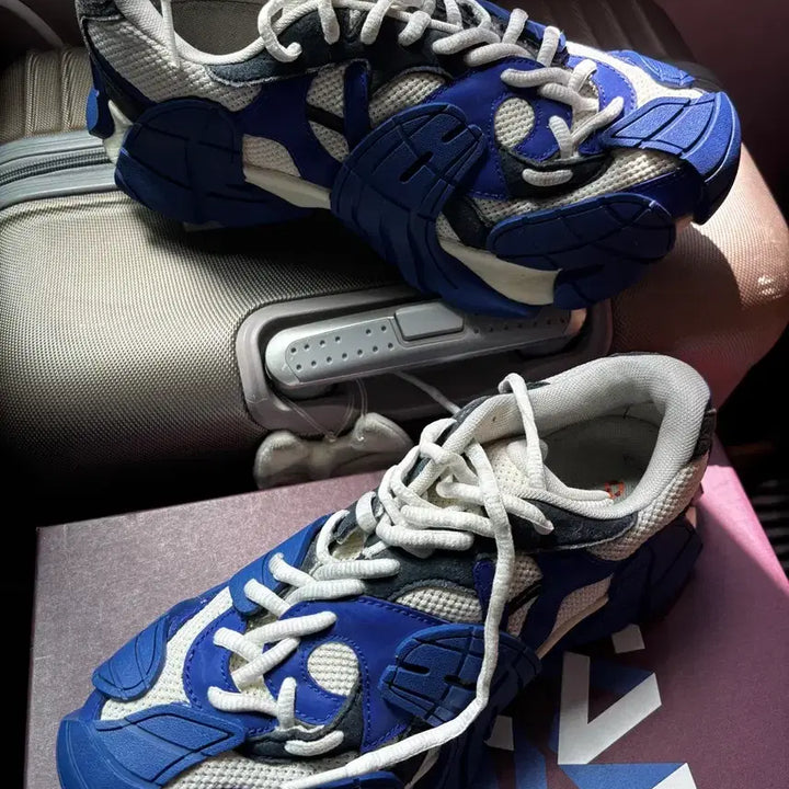 [BUNJANG] Camper Tormenta Dark Blue/White Sneakers / 캠퍼 토르맨타 다크블루화이트(42)