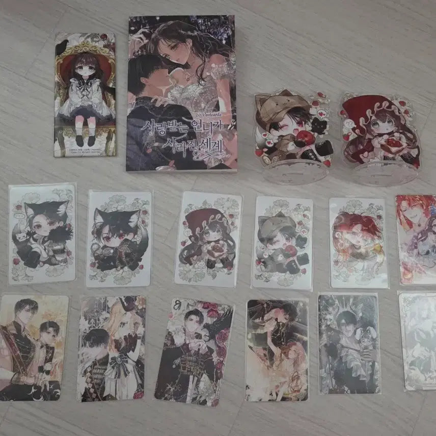 [BUNJANG] Love Receiving Sister Disappeared World Merchandise Bundle Set / 로판 사랑받는 언니가 사라진세계 굿즈 일괄