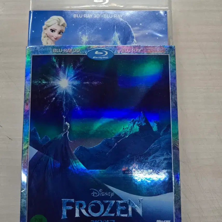 [BUNJANG] Disney Animation Frozen DVD 2 Disc Combo Pack / [DVD](블루레이) 디즈니애니메이션 "겨울왕국" 판매합니다.