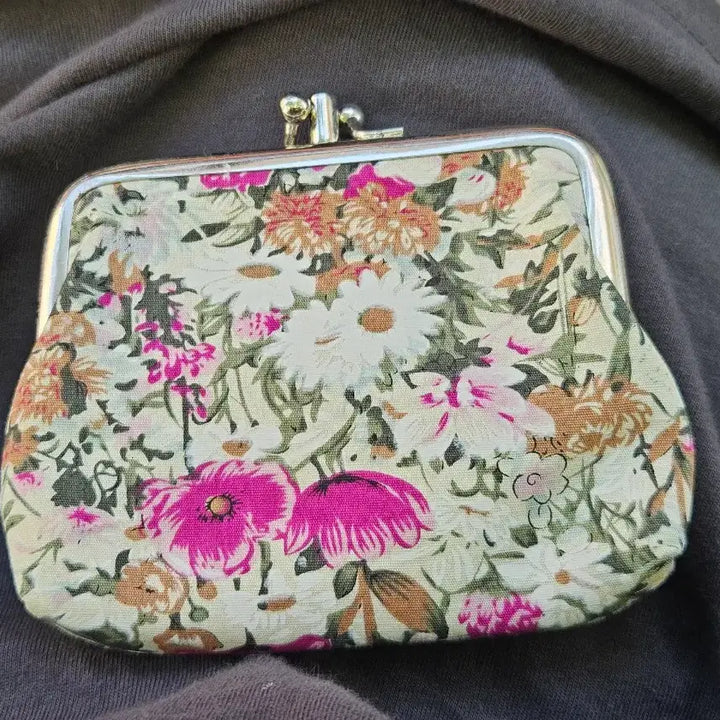 [BUNJANG] Anna Sui Flower Pattern Coin Purse / 마지막 할인]안나수이 플라워 패턴 동전 지갑/빈티지 지갑