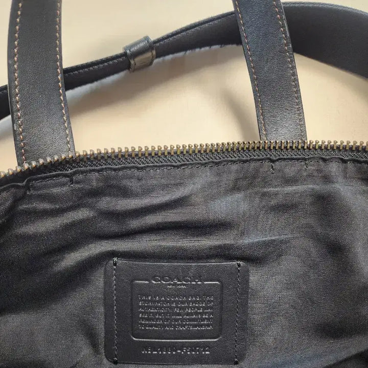 [BUNJANG] Coach Black Leather Tote Bag / Crossbody Bag / 코치 블랙 가죽 토트백 겸 크로스백