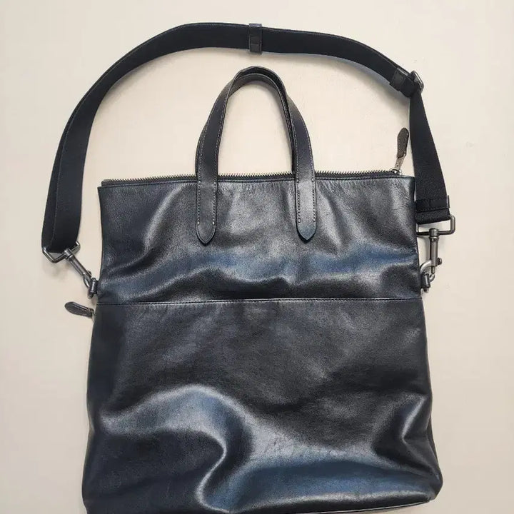 [BUNJANG] Coach Black Leather Tote Bag / Crossbody Bag / 코치 블랙 가죽 토트백 겸 크로스백