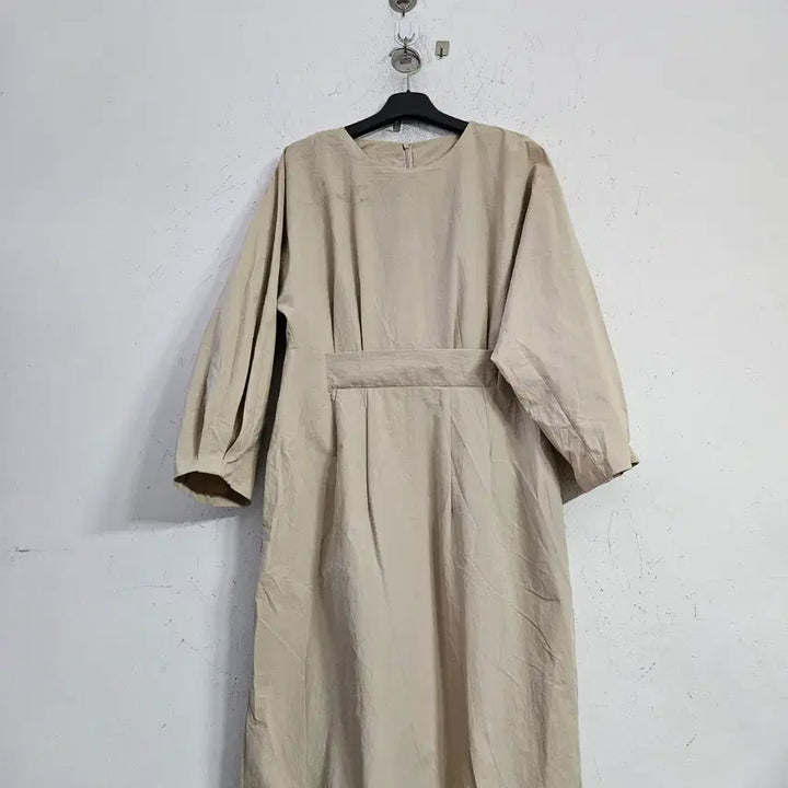 [BUNJANG] Beige Long Dress 7/8 Sleeve / 베이지 롱 원피스 7부 소매