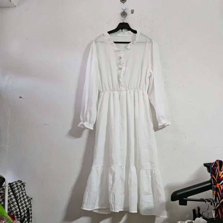 [BUNJANG] White Long Sleeve Shirring Frill Dress / 화이트 롱 원피스 긴팔 셔링프릴