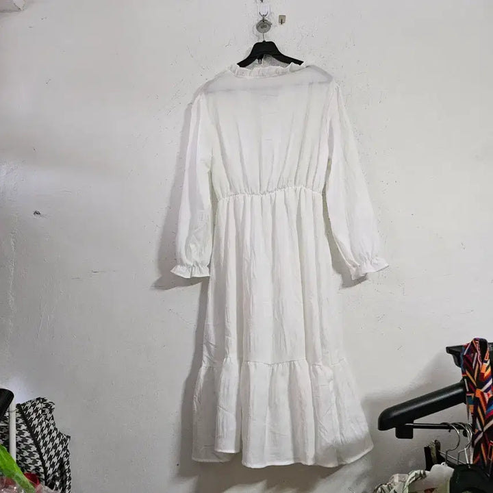 [BUNJANG] White Long Sleeve Shirring Frill Dress / 화이트 롱 원피스 긴팔 셔링프릴