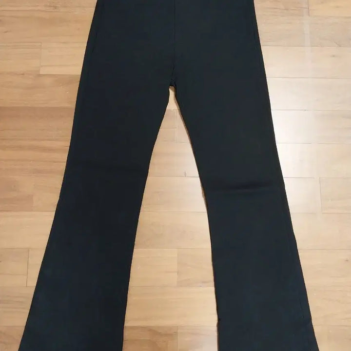 [BUNJANG] Mins Shop Black Banding Bootcut Pants / (새 상품) 민스샵 블랙 밴딩 부츠컷 팬츠 바지