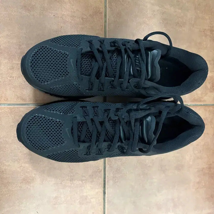 [BUNJANG] Nike Air Max 2013 Sneakers / 나이키 에어맥스 2013