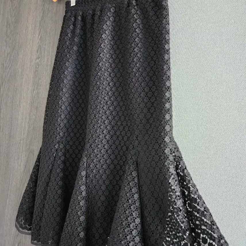 [BUNJANG] Haylin New York Lace Punching Skirt / 헤이린뉴욕 레이스 펀칭 스커트 F