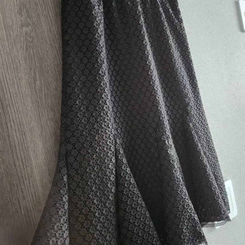 [BUNJANG] Haylin New York Lace Punching Skirt / 헤이린뉴욕 레이스 펀칭 스커트 F