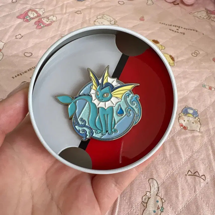 [BUNJANG] Pokemon Random Badge Vaporeon / 포켓몬스터 랜덤 뱃지 샤미드