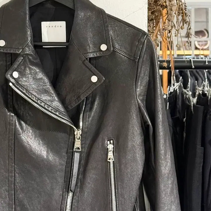 [BUNJANG] Sandro Black Lambskin Rider Jacket / 산드로 블랙 램스킨 라이더 자켓