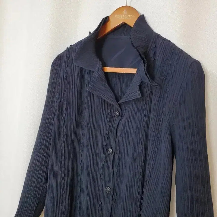 [BUNJANG] Madam Elegance Pleated Outerwear XL (77-88) / 마담엘레강스 플리츠 아우터 XL(77-88)
