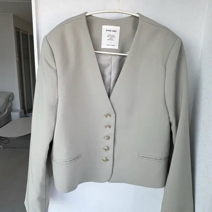 [BUNJANG] Black Label Cropped Jacket F Size / 크롭 자켓 F사이즈