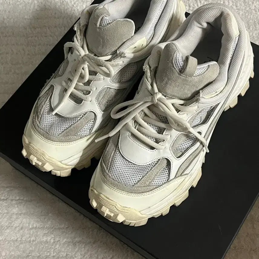 [BUNJANG] Juun.J Sneakers / 준지신발