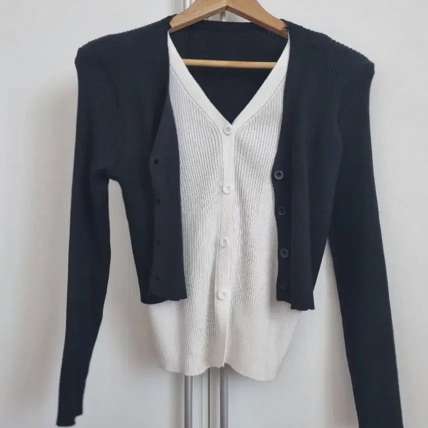 [BUNJANG] V-Neck Layered Cardigan / 레이어드 가디건