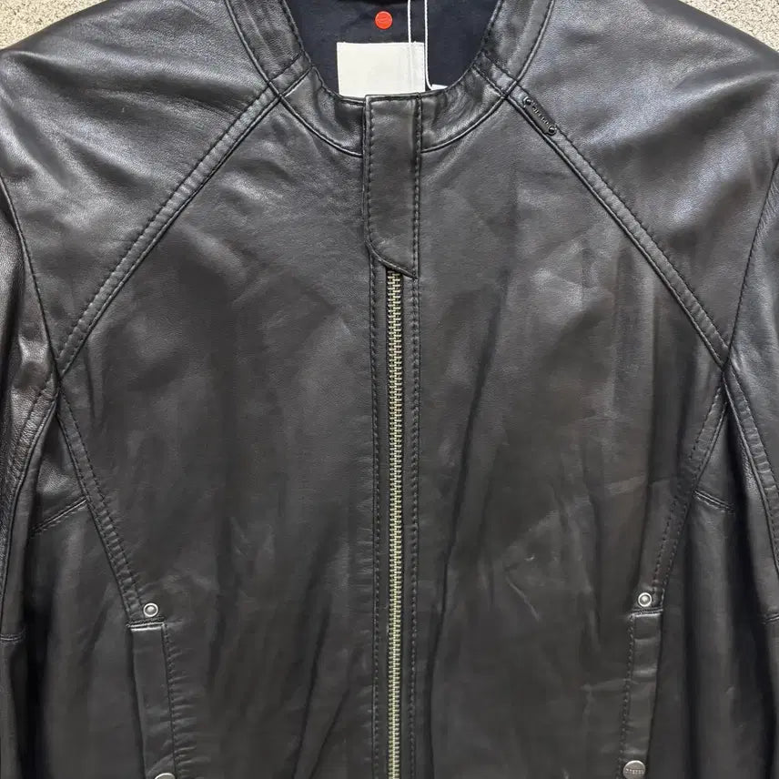 [SOLD OUT] 디젤 미니멀 레더 자켓
