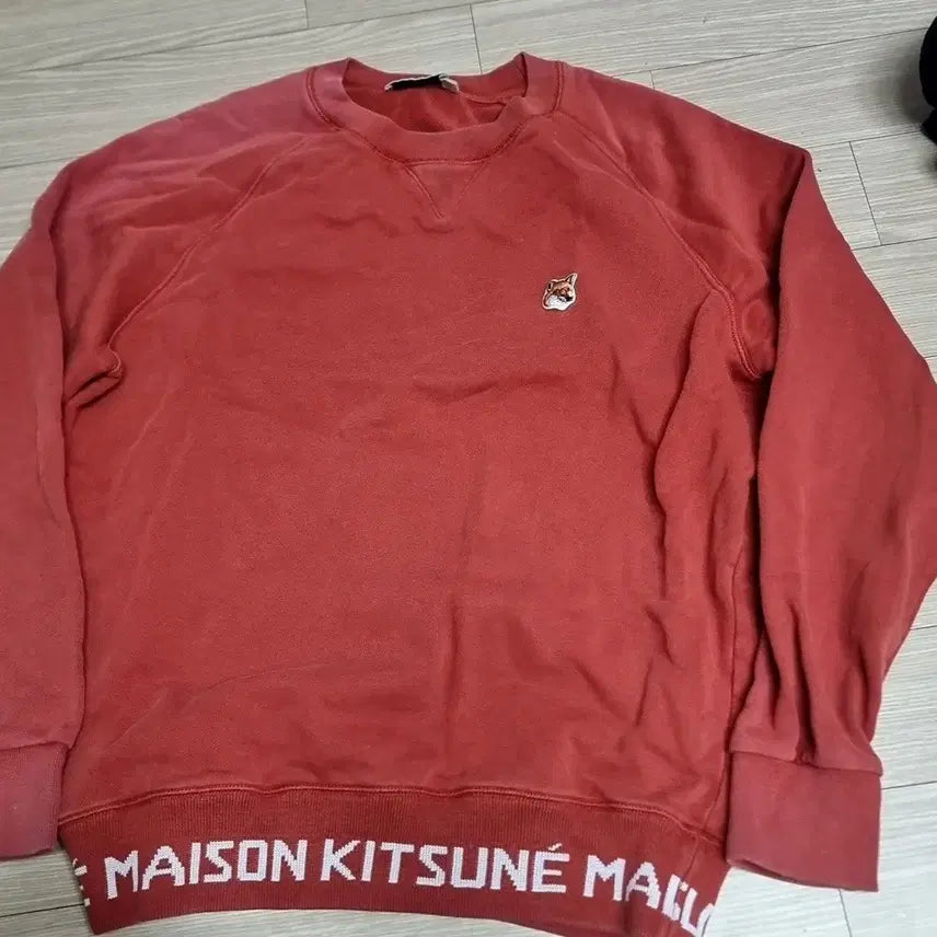 [BUNJANG] Maison Kitsune Fox Head Sweatshirt Red (Size 100) / 메종키츠네 폭스헤드 맨투맨 레드(100)