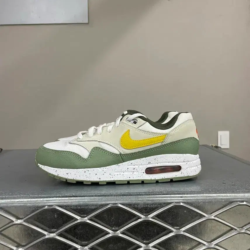[BUNJANG] Nike Air Max 1 SE / 나이키 에어맥스 1 SE 240