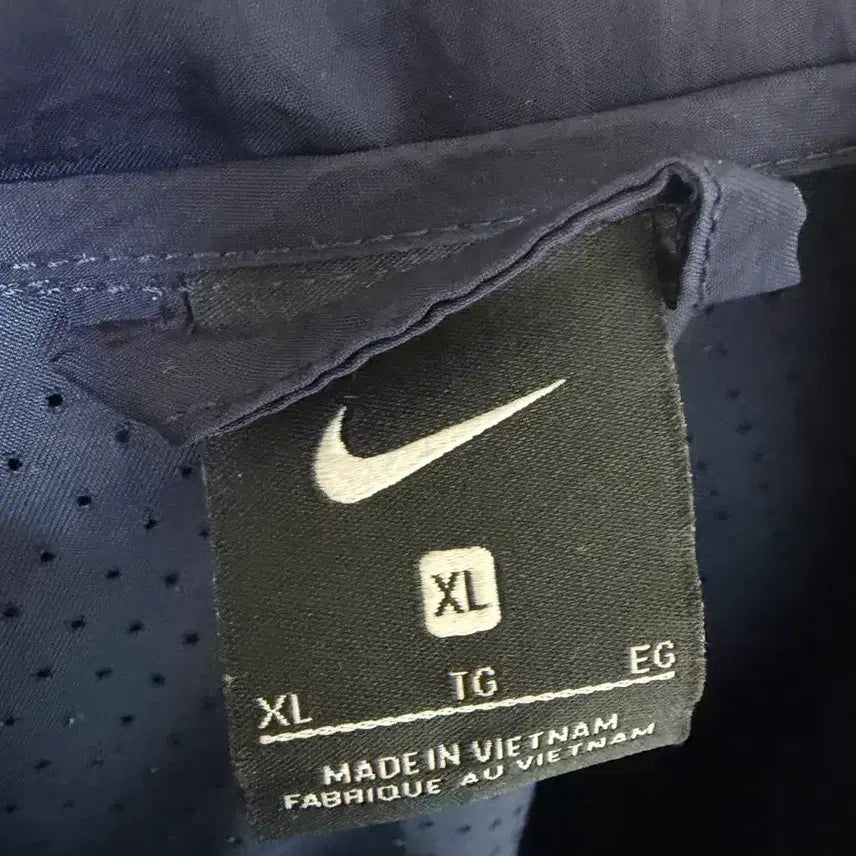 [BUNJANG] Nike Academy 19 Rain Jacket Navy / 나이키 아카데미19 레인 자켓 네이비