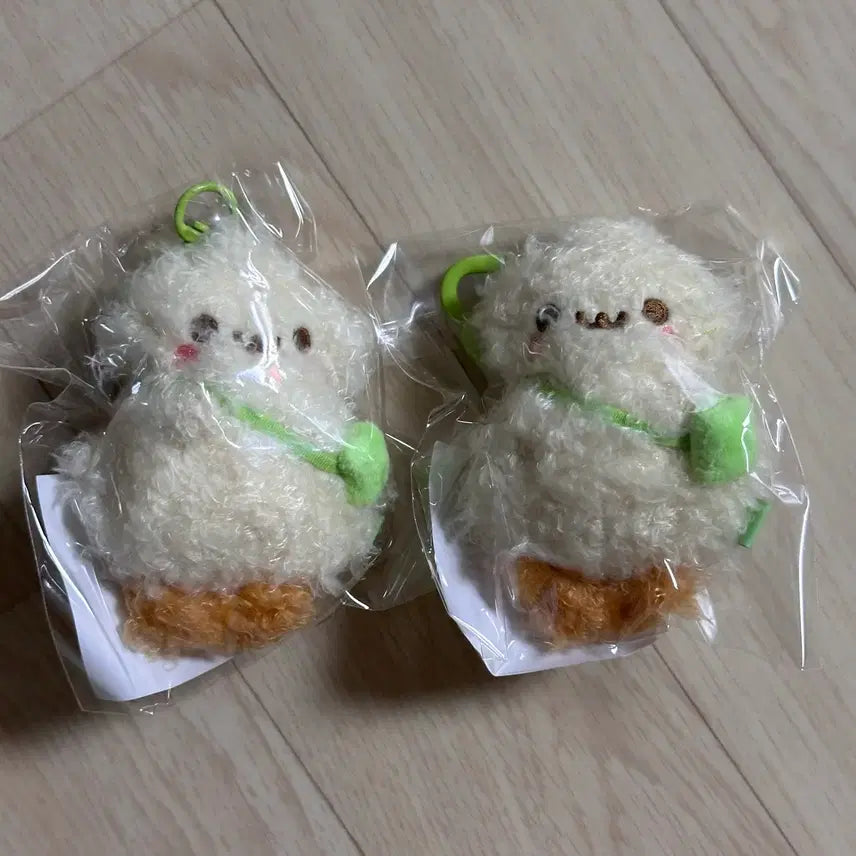 [BUNJANG] H2H HAGYUHA Ian Peanut Doll / 하투하 하뀨하 이안 정땅콩 인형 미개봉 현물