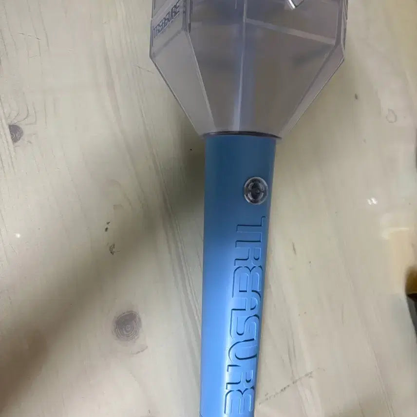 [BUNJANG] TREASURE Light Stick / 트레저 응원봉 트라이트