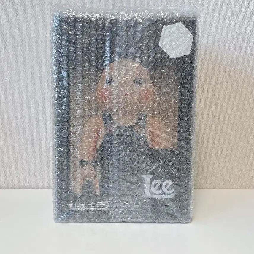[BUNJANG] Medicom Toy Bearbrick x Buddy Lee 100% &amp; 400% Set (Sealed) / [미개봉] 베어브릭 x LEE 버디(버디리) 100% &amp; 400%
