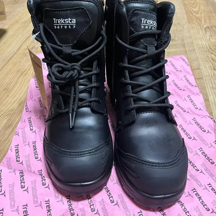 [BUNJANG] Treksta Safety Shoes Size 250mm / 트렉스타 안전화 새상품