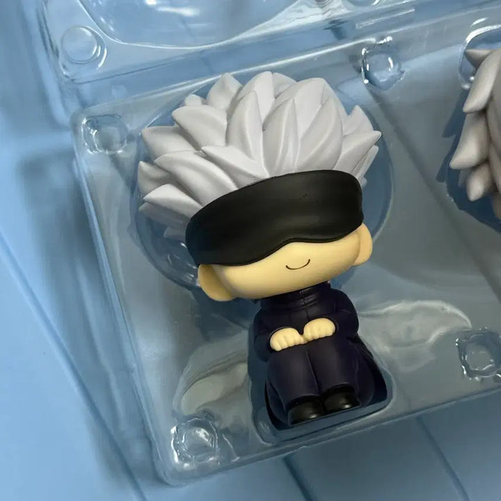 [BUNJANG] Jujutsu Kaisen Satoru Gojo Look Up Figure (Unsealed) / 주술회전 고죠 선생 룩업 개봉품
