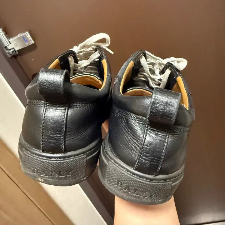 [BUNJANG] Bally Leather Sneakers / 발리 가죽 스니커즈