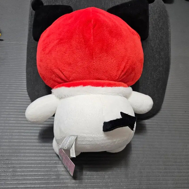 [BUNJANG] Sanrio Kuromi Santa Hoodie Plush / (새제품) 산리오 쿠로미 산타 후드 인형
