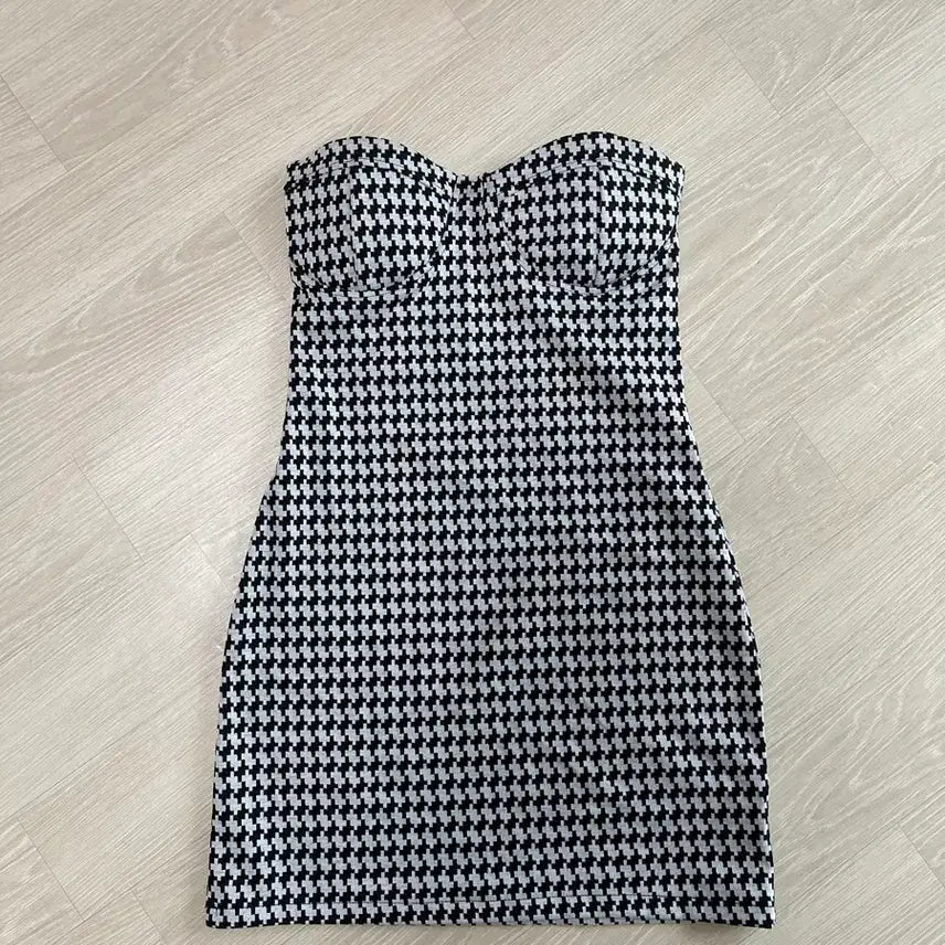 [BUNJANG] Hound Mini Dress / 하운드 미니원피스 파티드레스 섹시홀복