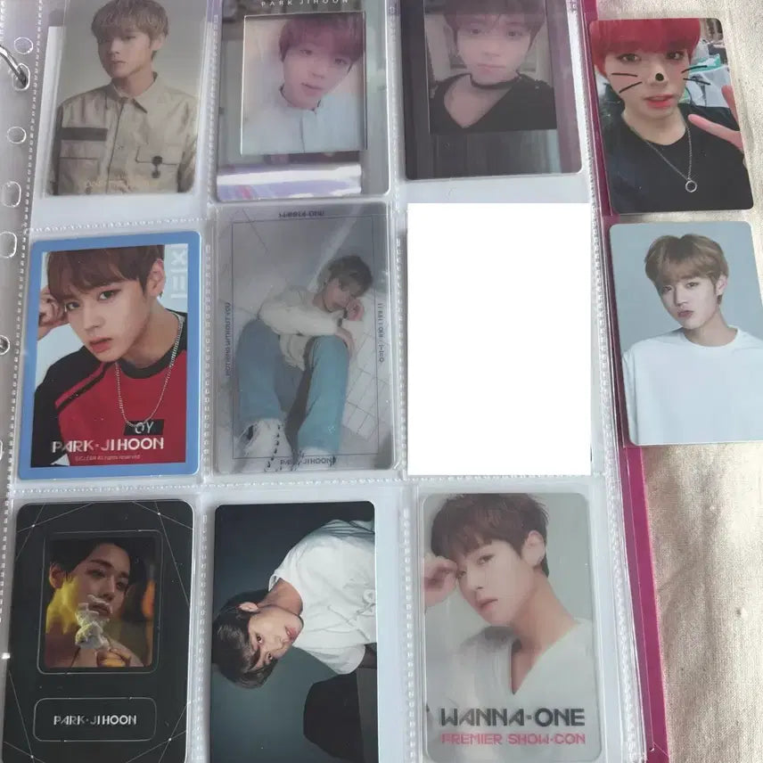 [BUNJANG] Wanna One Park Jihoon Photocard Bundle Set / 일괄) 워너원 박지훈 포토카드