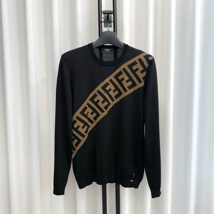 [BUNJANG] Fendi FF Diagonal Logo Wool Knit Black / [백화점판 / 52] 펜디 FF 사선 로고 울 니트 블랙