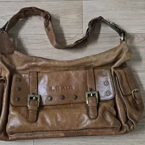 [BUNJANG] LEXIA Regia Leather Shoulder Bag Brown / LEXIA 레지아 가죽 숄더백 브라운