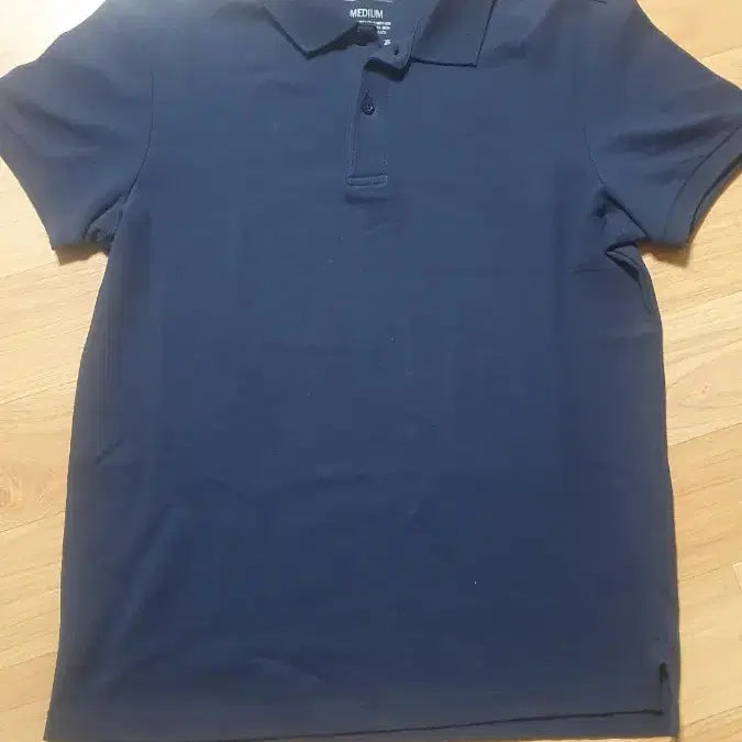 [BUNJANG] Giordano Navy Collared T-Shirt (Size 95) / 지오다노 네이비 카라티 새상품 팝니다(m,95)