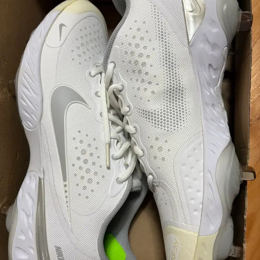 [BUNJANG] Nike React Alpha Huarache 3 Baseball Spikes / 나이키 리엑트 알파 허라치 3 야구 스파이크