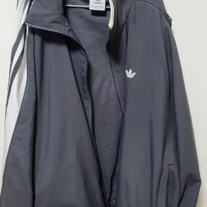 [BUNJANG] Adidas Adilenium Windbreaker / 아디다스 아딜레늄 바람막이