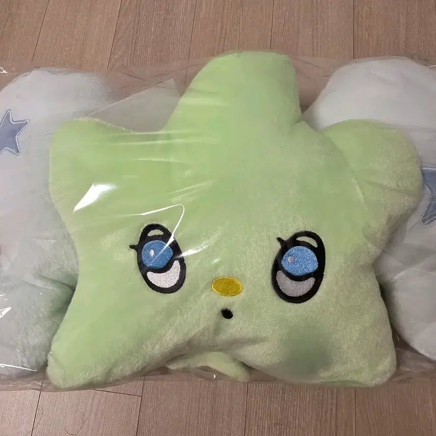 [BUNJANG] NCT Wish Yushi Cushion (Sealed) / 위츄쿠션 유우시 미개봉 판매