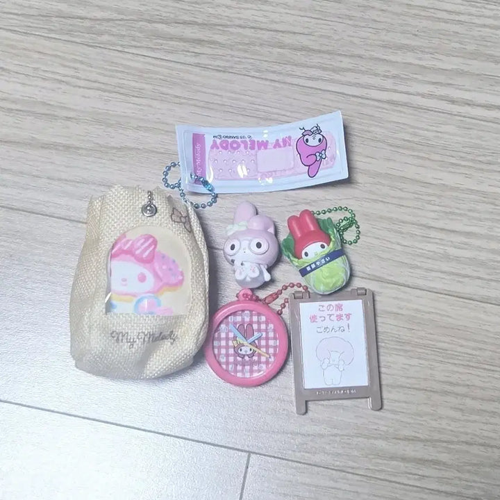 [BUNJANG] Sanrio My Melody Gacha Bundle Set / 산리오 마이멜로디 배추 가챠 포함 합배송