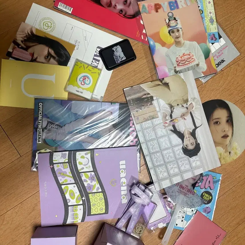 [BUNJANG] IU Official Merchandise Bundle Set / 아이유 공식 굿즈 처분