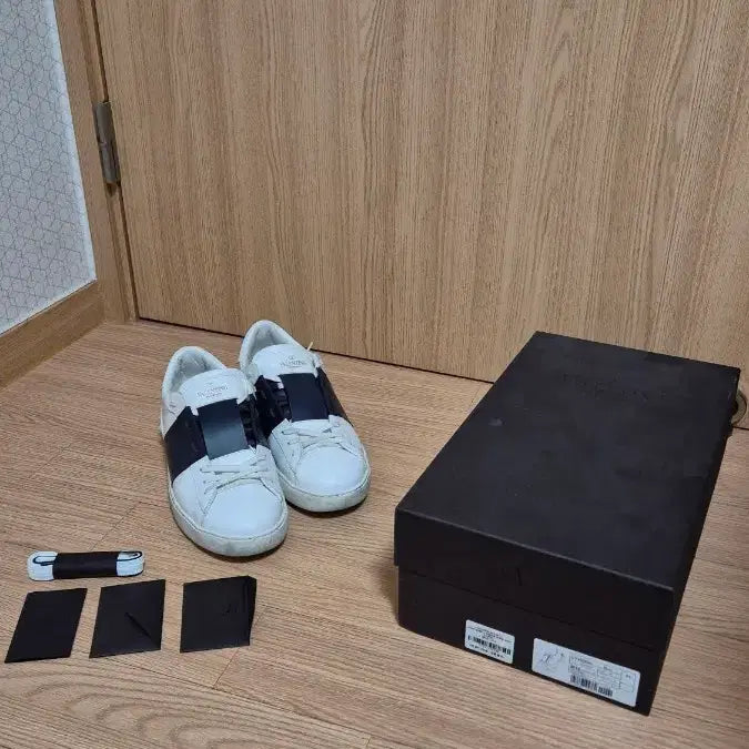 [BUNJANG] Valentino Hidden Sneakers (Matte) - Full Box / 발렌티노 히든 무광 신발 풀박스 매우깔끔!!