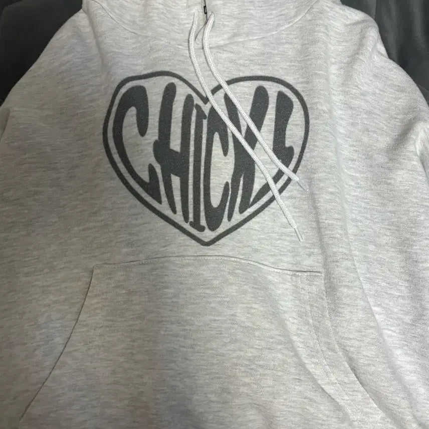 [BUNJANG] CHICKL Logo Hoodie / 후드티
