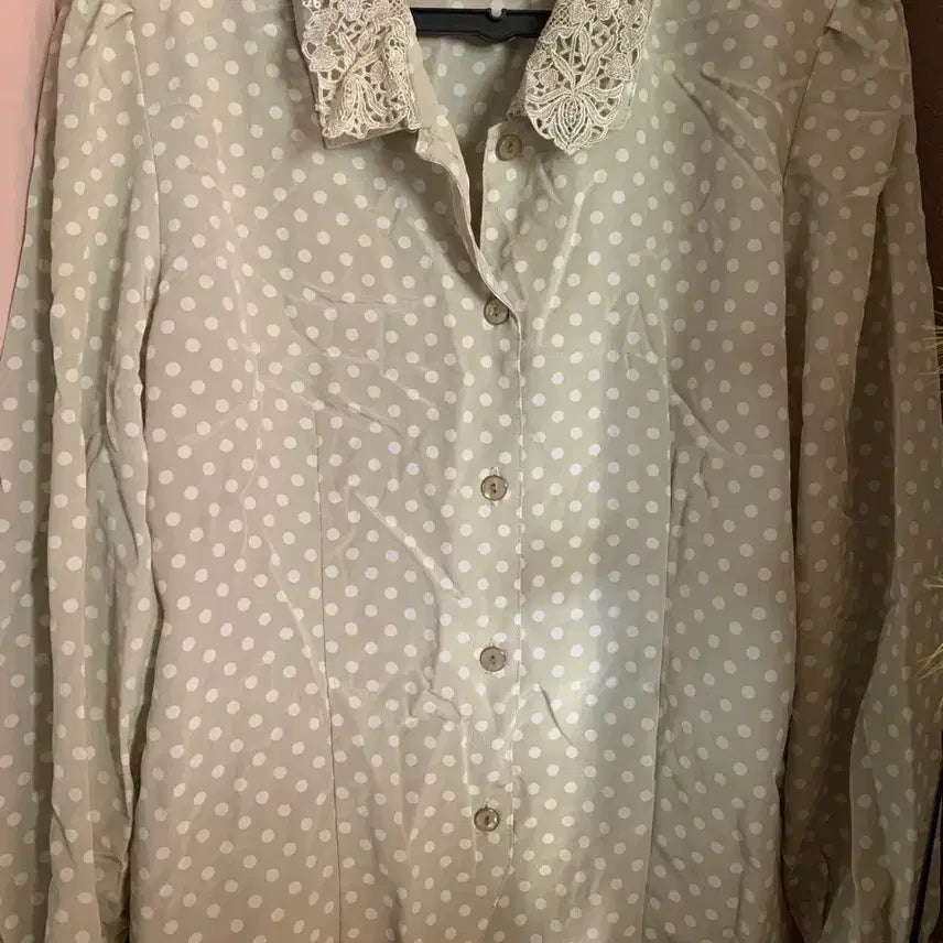 [BUNJANG] Vintage Lace Collar Blouse / 빈티지 레이스 카라 블라우스
