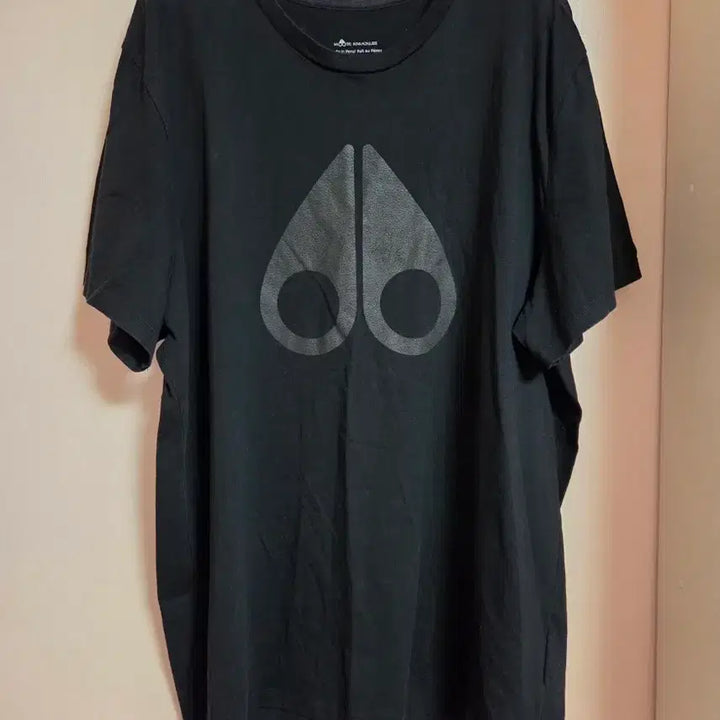 [BUNJANG] Moutonkeiner Black T-shirt / 무스너클 블랙 반팔 티셔츠